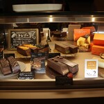 クリオロ - ショーケース