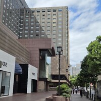 レ セゾン - １９７０年地区の帝国ホテル本館ですが、２０３０年頃には建て替えがあります。