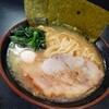 横浜家系ラーメン すずき家 子安本店