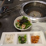 和牛焼肉 土古里 - 先附·チョレギサラダ