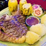Sydney steakhouse Thai food & Seafood - 料理写真:ステーキ