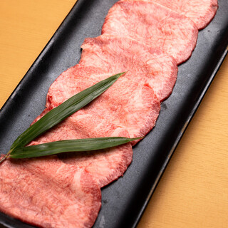 焼肉料理 牛吉日和_1
