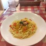 イタリアンダイニングDONA 新百合ヶ丘OPA店 - 紅ずわい蟹と本からすみのペペロンチーノ