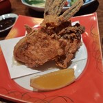 なきざかな - カワハギのアラの唐揚げ