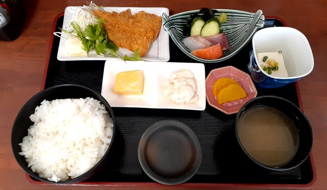 お食事処 縁司（象潟）｜地元の味が楽しめる食堂 &ndash; 秋田県にかほ市