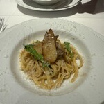 リストランテ ヴィアマーレ - 大きなフレッシュポルチーニのパスタ　