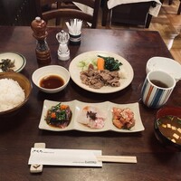 ざくろ 銀座店 - お好み和定食