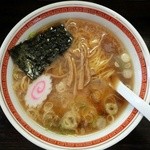 ○俊らーめん - ラーメン600円