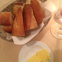 レストラン シェ・リュイ - パン