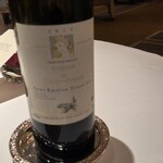 レ セゾン - バランド・ローのボトルをアップ・ヴィンテージワインでも、グラス売りがあるのがホテルの良いところですね♪