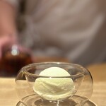 鮨 若尊 - ロイヤルミルクジェラート