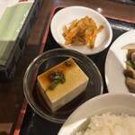 친탄탄 카이힌 마쿠하리 에키마에점