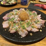 まぐろLabo - ほほ肉のたたき