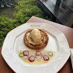 サロン・ド・テ ロザージュ - 