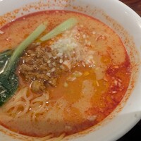 海皇 大阪堂島店 - 担々麵