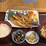 炭火焼専門食処 白銀屋 - 