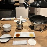 黒毛和牛とホルモン 焼肉 Meet to Meat - 