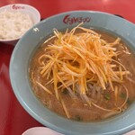 くるまやラーメン フレスポ土崎店 - ねぎ味噌ラーメン 990円（サービス半ライス付）