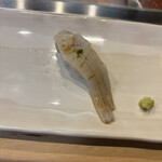 すし物語季の風 - イカ下足握り