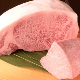 Aged A5 Yamagata beef aged for over 1 month