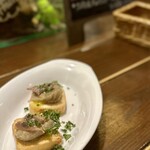 バソデオロ - お通しも美味しい