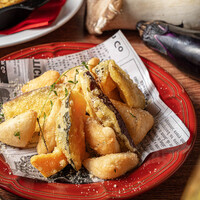 ニョッコと南瓜、さつまいものフリット　ハニーバターソース