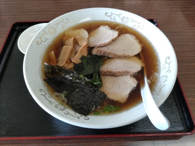 安比丸大食堂 &ndash; 安比高原の絶品定食と温かい雰囲気 (60文字以内)