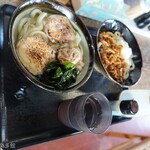 ヨコクラうどん - なめこーる＆鶏チャージ