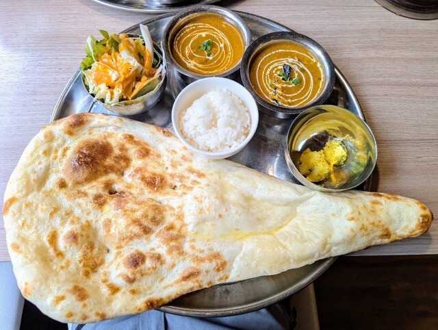 スパイスダイニング DIYO 苫小牧店（スパイスダイニング ディヨ） - 青葉（インドカレー）