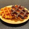 マネケン　広島ミナモア店 - プレーン、チョコレート