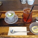 珈琲屋 Wacca - ＋150円で、抹茶プリンとアイスレモンティー