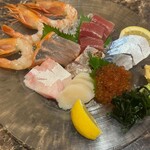 旨いマグロと海鮮居酒屋 漁火 - 