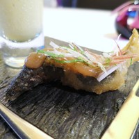 メイ - 稚鮎、梅肉と苺のムース