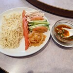 清香園 - 棒棒鶏冷麺 1,250円