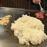 鉄板 暖 - ガーリックライス作りスタート