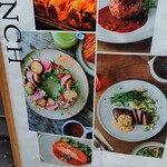 RACINES Boulangerie & Bistro - 入り口の宣伝写真