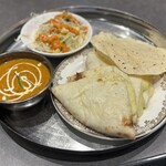 インド料理 ビップ ビスヌ - 料理写真:C lunch(チーズナン) 1,298円