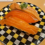 なごやか亭 白石本通店 - サーモン三貫盛り