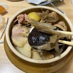 Toge no Kamameshi Honpo Ogino-ya Karuizawa Eki Uriten Shinano Kamameshi Uriten - 