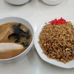 大貫本店 - ハーフ中華そば+やきめし小