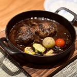 銀座 炎 田むら - 選べるメインの肉料理　和牛ハンバーグ大徳寺煮込み、焼き野菜色々▶︎ソースは野菜と大徳寺味噌、ほのかな酸味で見た目よりあっさり。