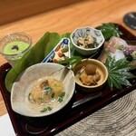 銀座 炎 田むら - 八寸　少しずつ驚きの香りと味を堪能できます。