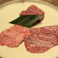 焼肉うしごろ 新宿三丁目店 - 