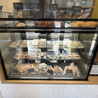 サンドイッチ ベーカリー フォーク_0