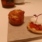 メゾン ポール・ボキューズ - グジェールと信州サーモンのタルタル