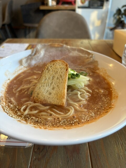 弘前海老トマト - 弘前（ラーメン）の写真