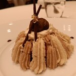 メゾン ポール・ボキューズ - 和栗とフランス産栗のモンブラン