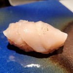 すし 碧海 - 真珠貝