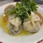 東京ギョーザスタンド ウーロン - パクチースイギョーザ