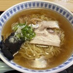 桃山食堂 - 料理写真:中華そば650円